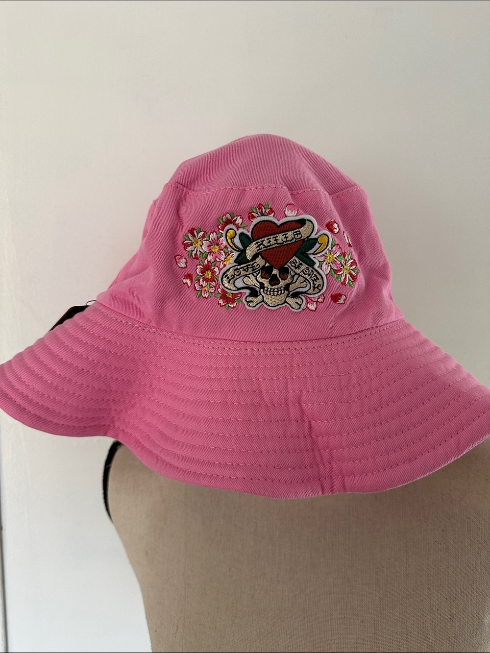 Ed Hardy Pink Floral Skull Love Kills Slowly Bucket Hat